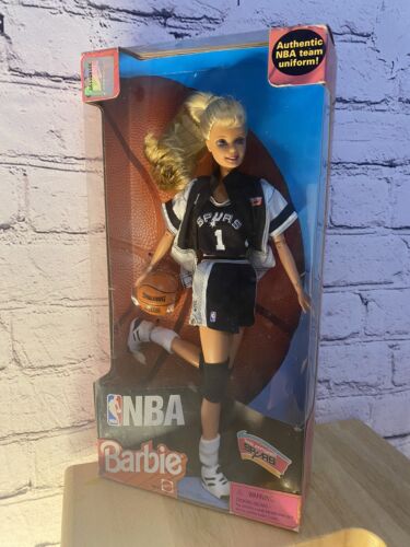 Unopened Vintage Mattel 1998 San Antonio Spurs Barbie Authentic - NBA Licensed - Picture 10 of 10