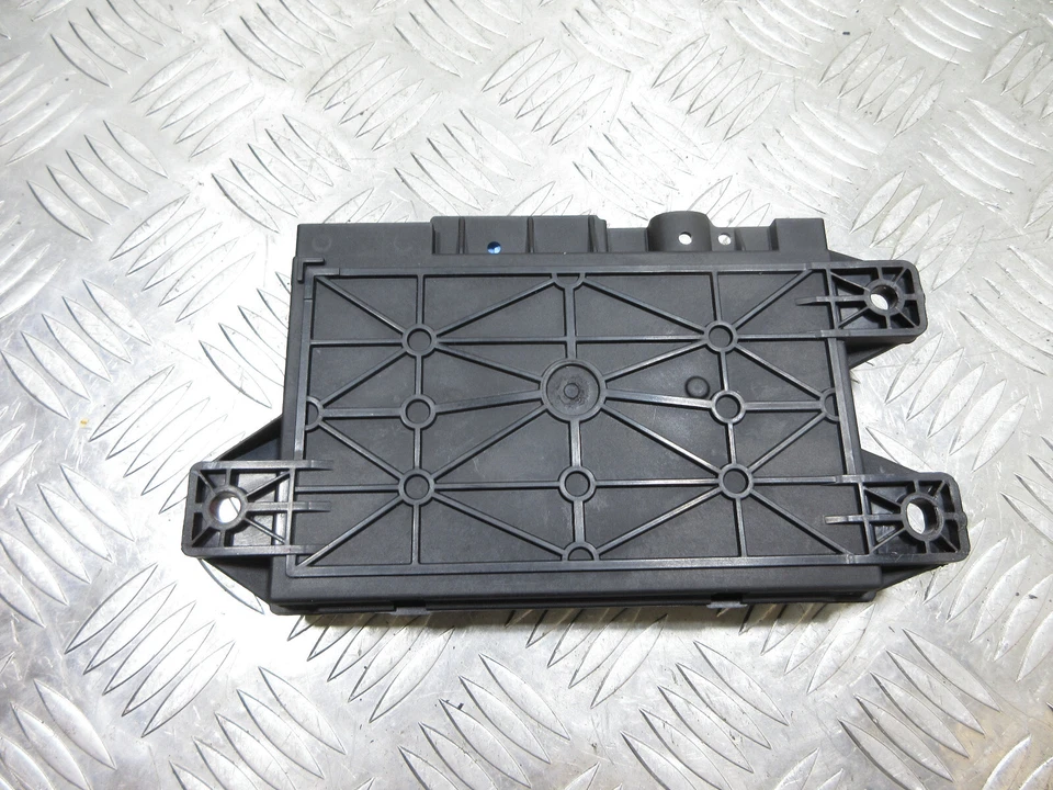 2017 JAGUAR XE TELEMATICS CONTROL UNIT MODULE DPLA-70718-NY *709 - Image 4 of 4