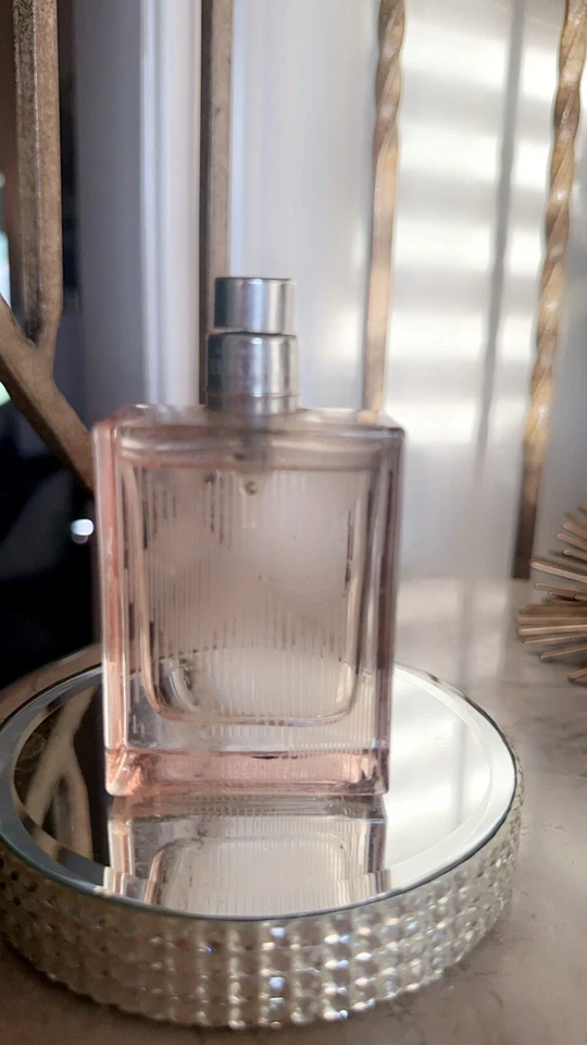 BURBERRY BRIT SHEER FOR WOMEN 30ML Eau De Toilette - Image 2 of 4