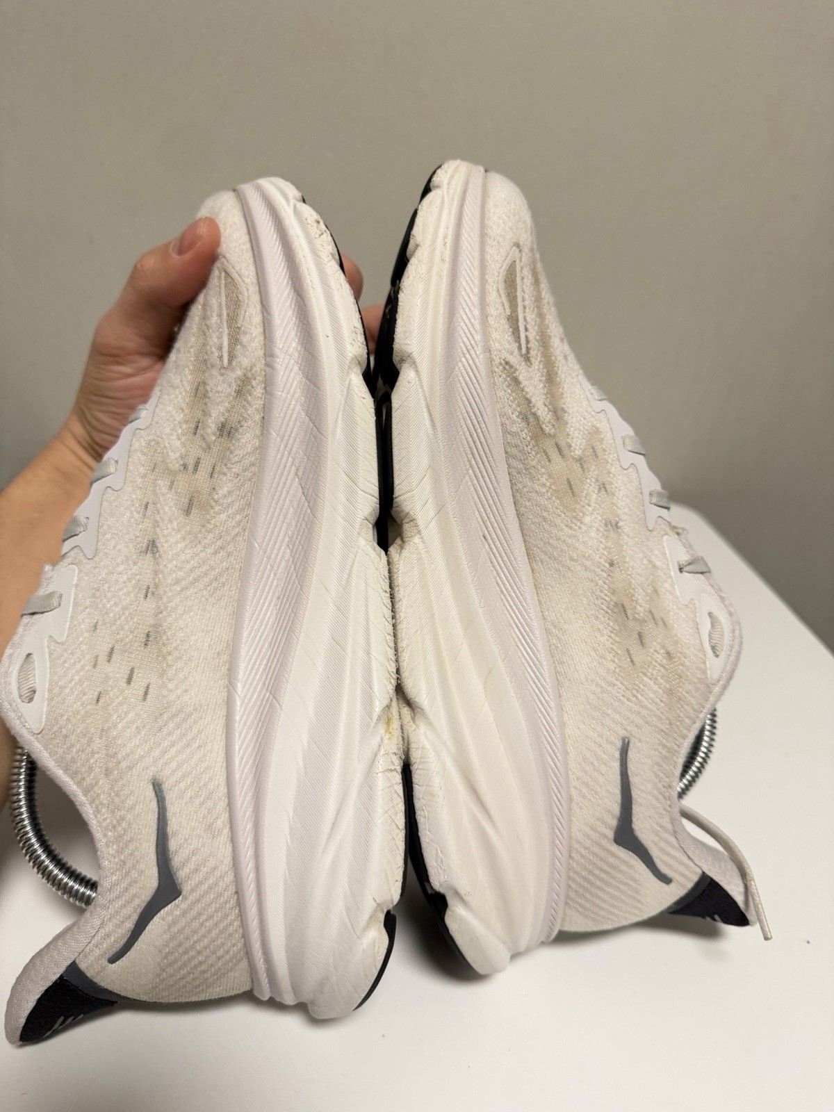 Hoka One One Clifton 9 White Athletic Running Shoes Sneakers Men’s US 9 D UK 8.5 thumbnail 7