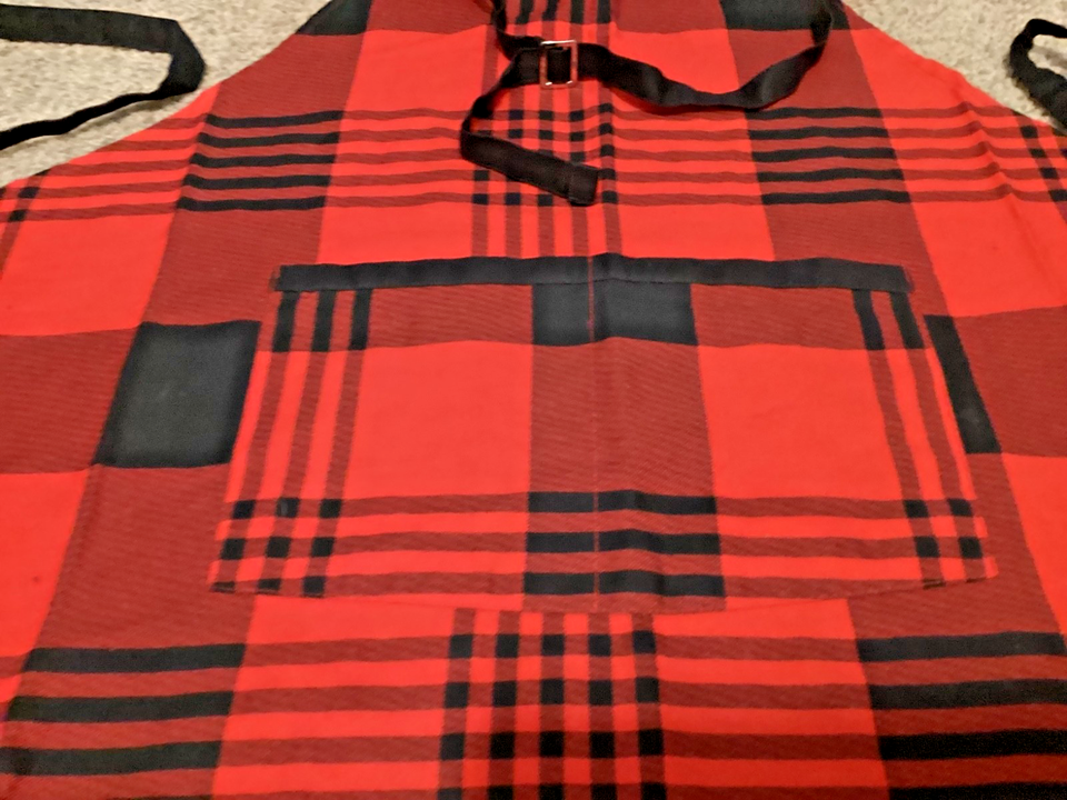 Cooksmart British Designed Christmas Apron | Aprons For Women & Men | Christmas Cooking Apron For All Types Of Kitchens | Apron For Women & Men - A Nordic Christmas (PVC