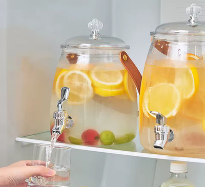 Getränkesp ender mit Zapfen und Filter klarer Limonaden ständer Easy Flow 