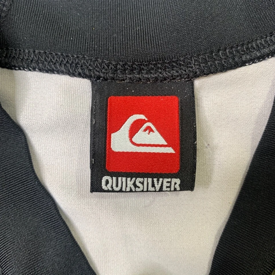 Quiksilver Rashguard Meninos XL Preto Camuflado Bunker Ajustado Meia Manga Surfista Surfista - Imagem 4 de 4