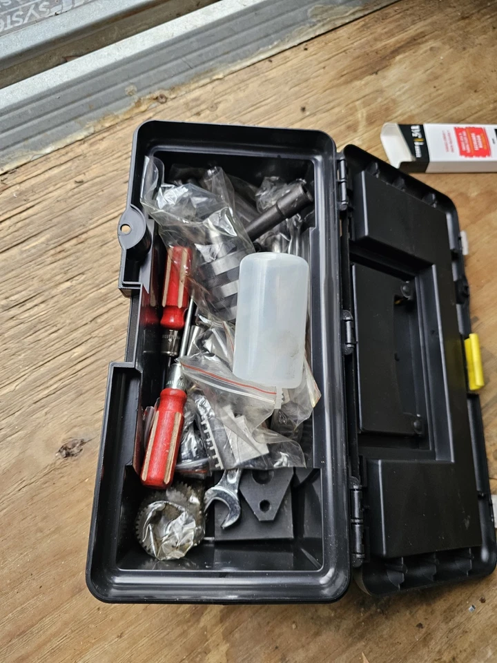 Grizzly G4000 - 9" x 19" Bench Lathe - Image 2 of 4