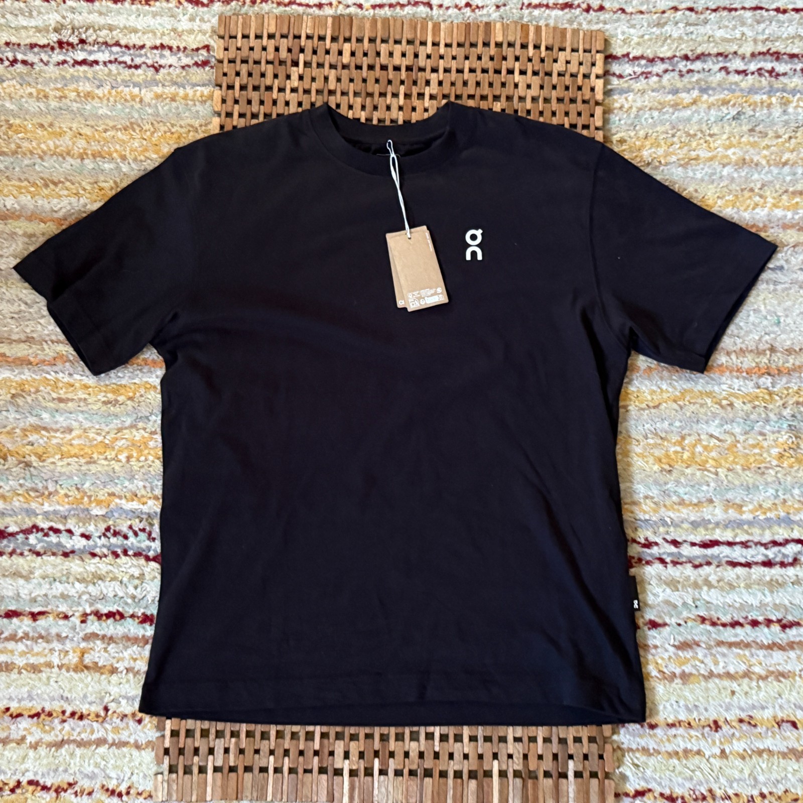 On Cloud Running Club Tee T Shirt Black Men's Small NEW
