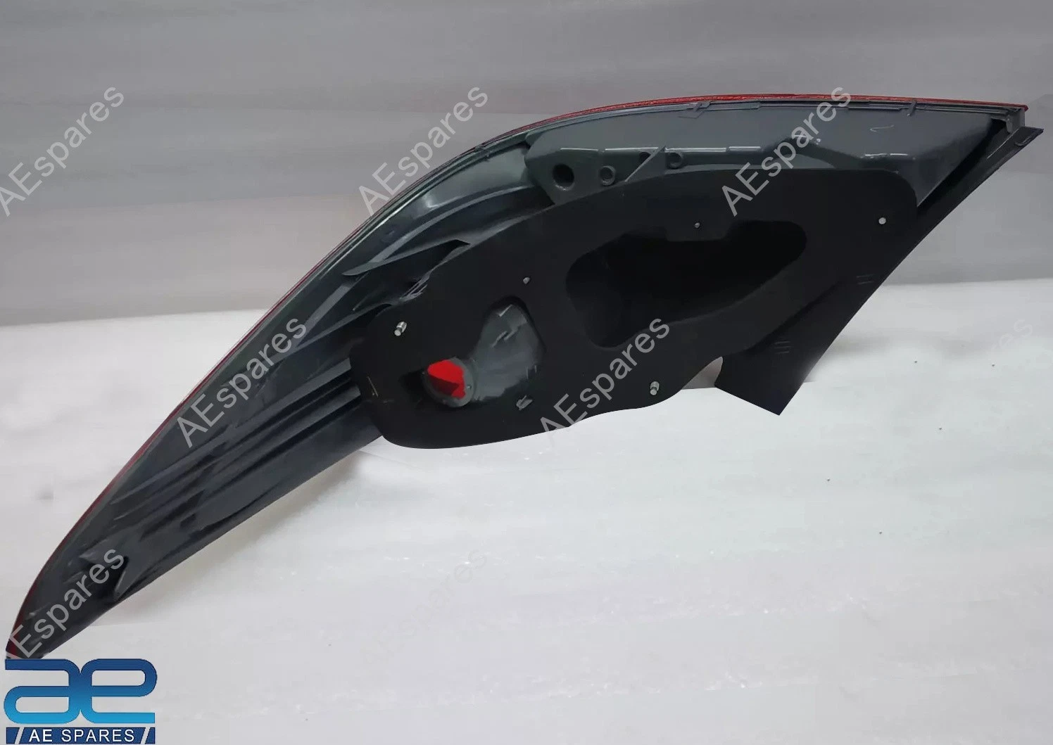 Rear Tail Light Lamp Assembly LH For Hyundai Verna Fluidic 2011-2014 924101V000 view 2