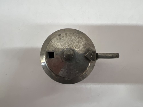 Old English Pewter Knighthood Hammered Salt, Pepper Shaker, Mustard Set w/ Caddy - Picture 9 of 14