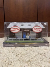 MENARDS GOLD LINE O GAUGE CHIPPEWA VALLEY FARM SUPPLY BUILDING  NIB