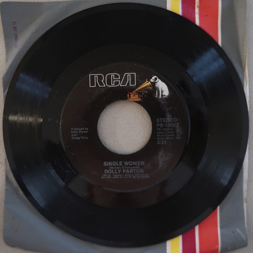 DOLLY PARTON BARBARA ON YOUR MIND/SINGLE WOMEN RCA RECORDS VINYL 45 VG 28-116 - Picture 2 of 3