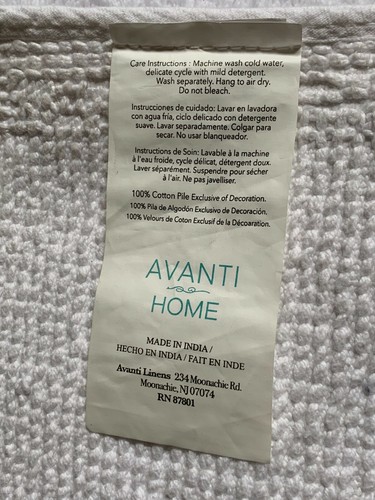 Avanti White Bath Mat Embroidered Bird 20" x 30" NEW - Picture 8 of 8