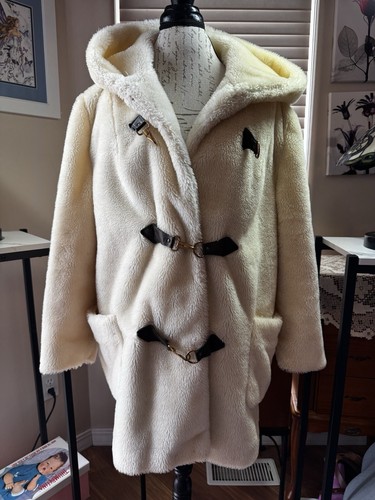 SEARS VINTAGE FURRY FAUX FUR IVORY COAT, SIZE XL, BEAUTIFUL CLEAN CONDITION A+++