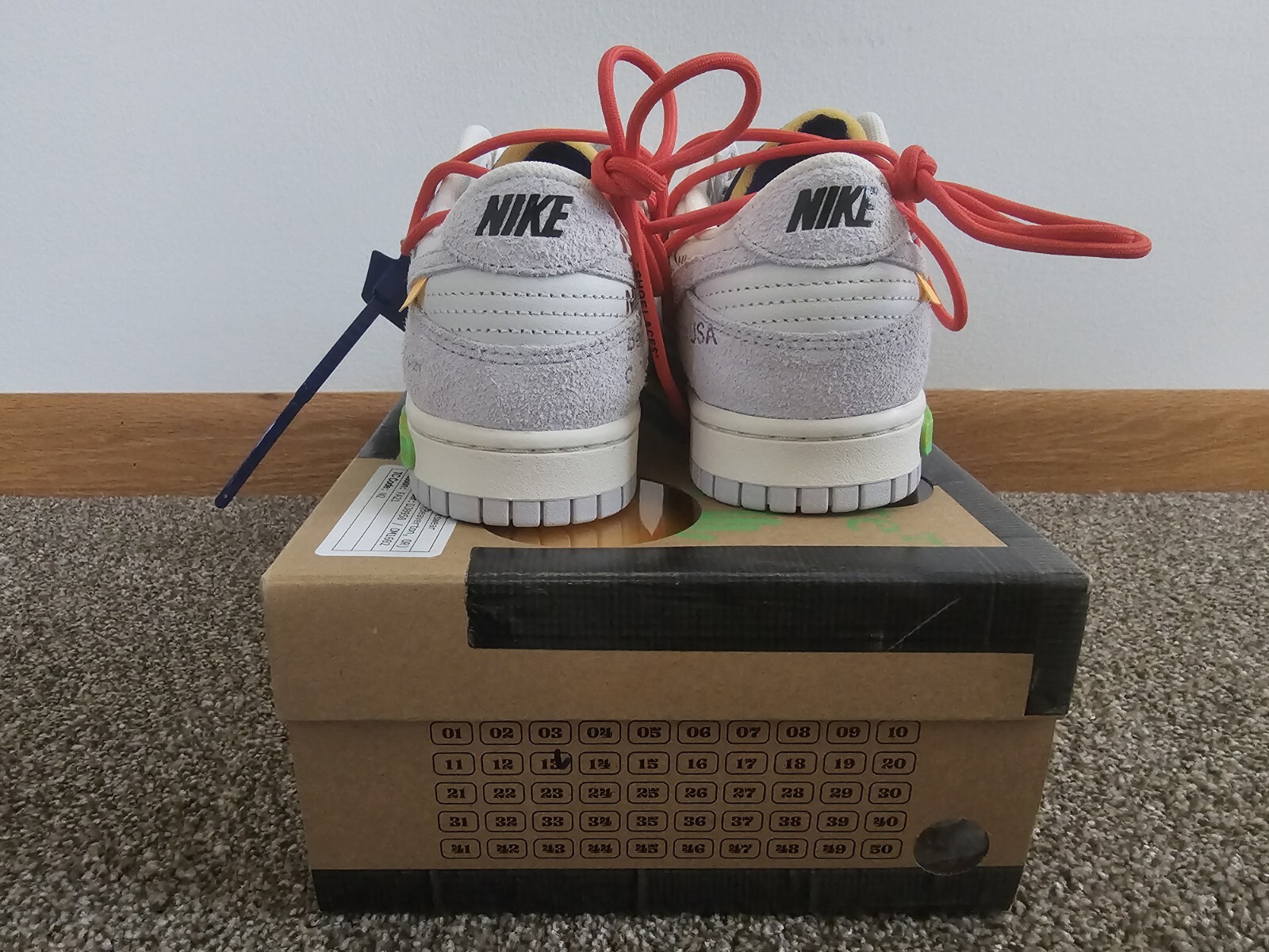 OFF WHITE X NIKE Taglia 7 US Nike Off White x Dunk Low [Lotto 13 di 50]