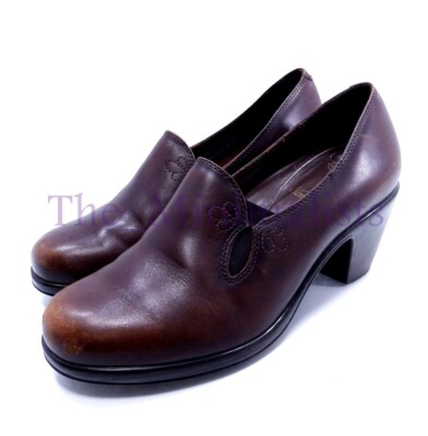 dansko ladies dress shoes Dansko Women's Danica Loafer Tan Waterproof Burnished / 38 / M