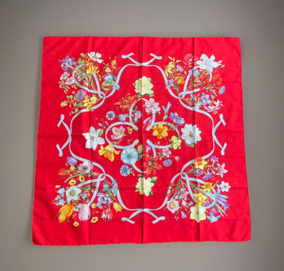 GUCCI Italie 100% Soie Rouge Multicolore Rubans & Fleurs Écharpe Rouleau Ourlets