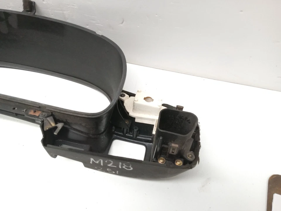 1993 - 1997 NISSAN ALTIMA DASHBOARD SPEEDOMETER TRIM BEZEL OEM, 682401E401 - Image 3 of 4