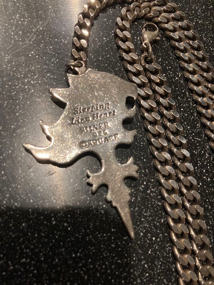 アクセサリー FINAL FANTASY VII SLEEPING LION HEART Japan Game Final Fantasy Viii Necklace Sleeping Lion Heart