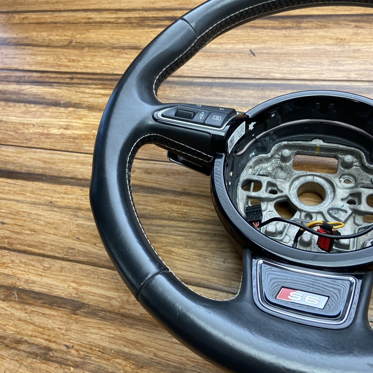 ?13-18 AUDI S6 SPOKE BLACK STEERING WHEEL WITH PADDLES, Heated 