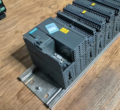 Siemens SIMATIC S7-300, CPU 313C-2 DP Kompakt-CPU Mit Betriebskarte MMC