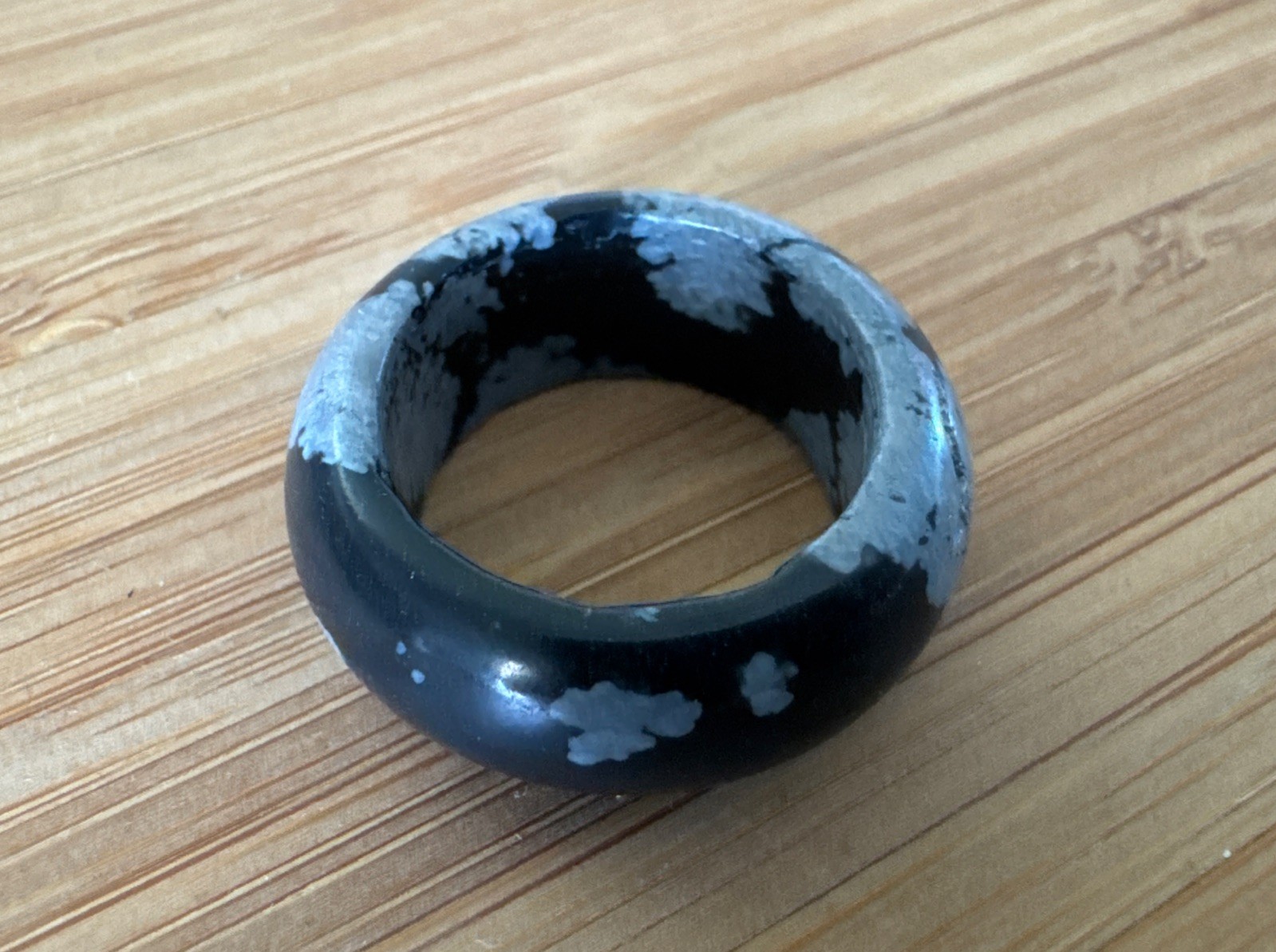 Black Snowflake Obsidian Solid Band Ring 10mm Sz … - image 3