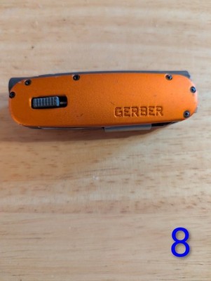 Gerber Outdoor  Fit Light Multi-tool ,Barely Used, Great LIGHT UP