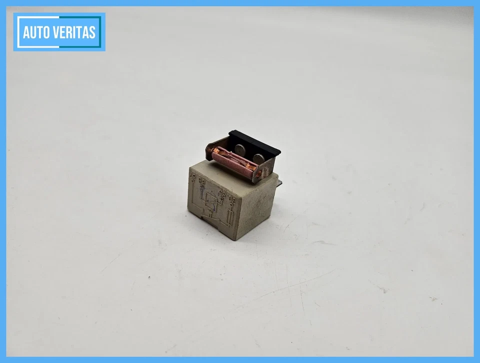 Original Relay Oldtimer Opel Porsche VW 3/77 74504 12V 16A - Image 2 of 4