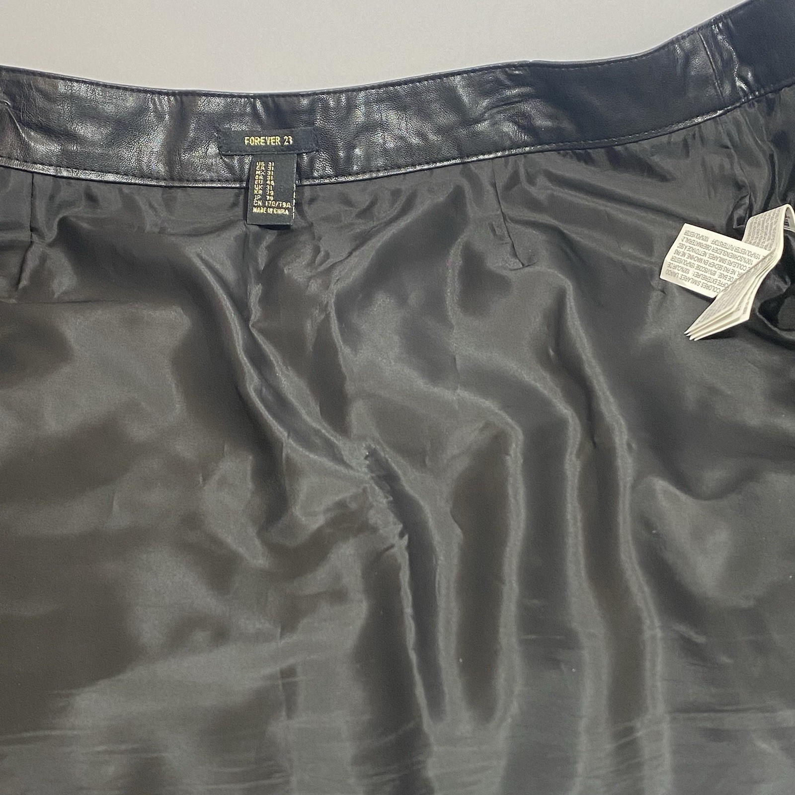 Forever 21 Black Snap-Front Patchwork Leather Min… - image 8