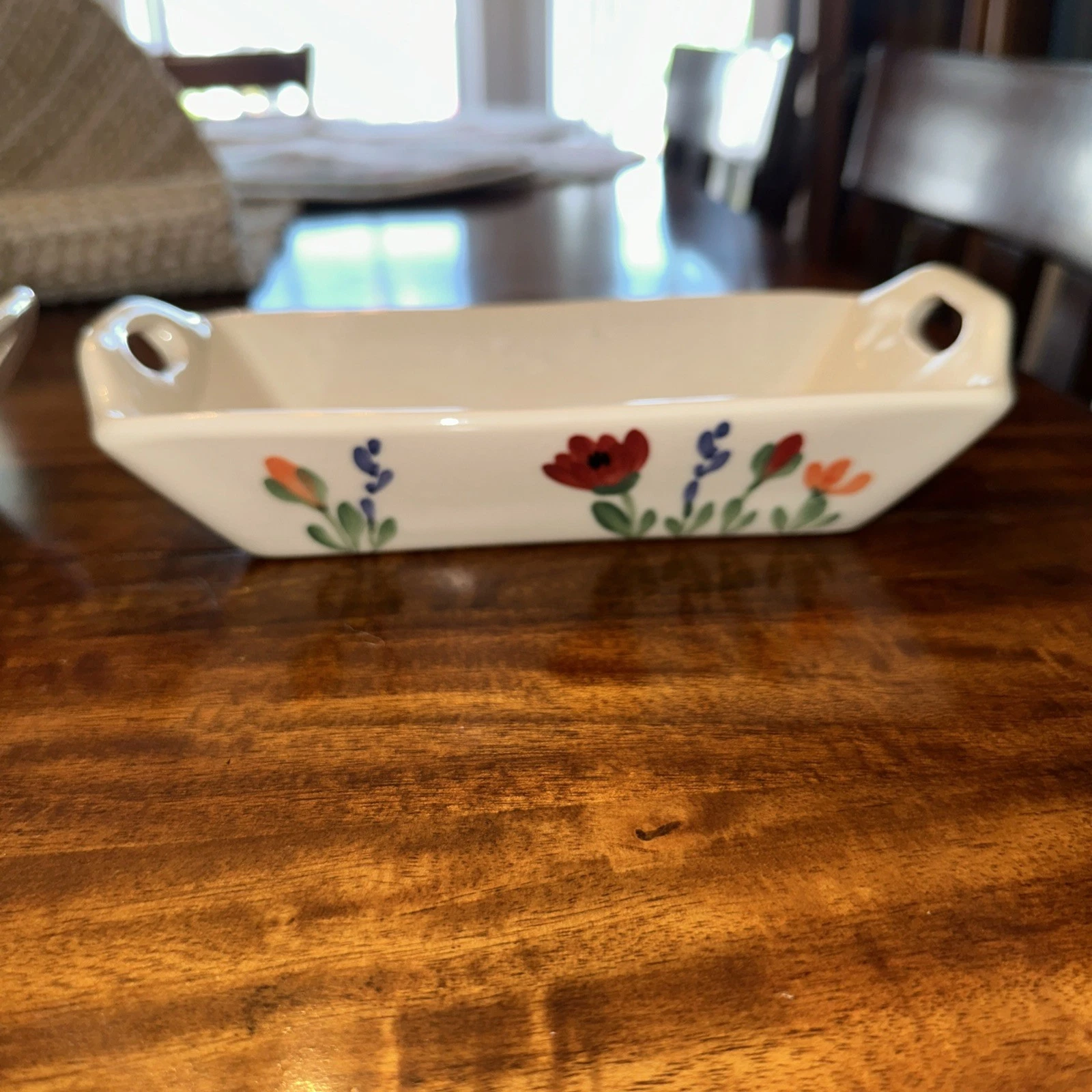 2019 Emerson Creek Pottery 9-1/4 Loaf Pan USA Flower Floral Pattern.