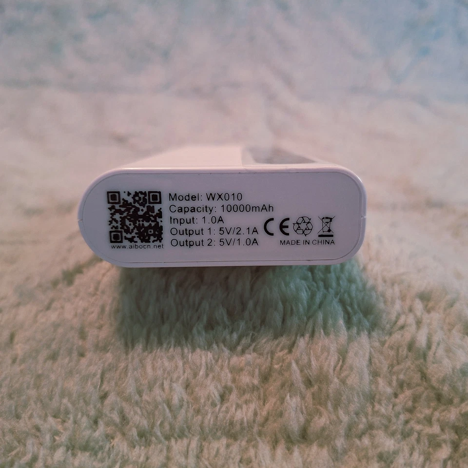 Banco de alimentación/cargador externo AIBOCN, WX010, 10000mAh, blanco/negro, nuevo con caja Foto 4 de 4
