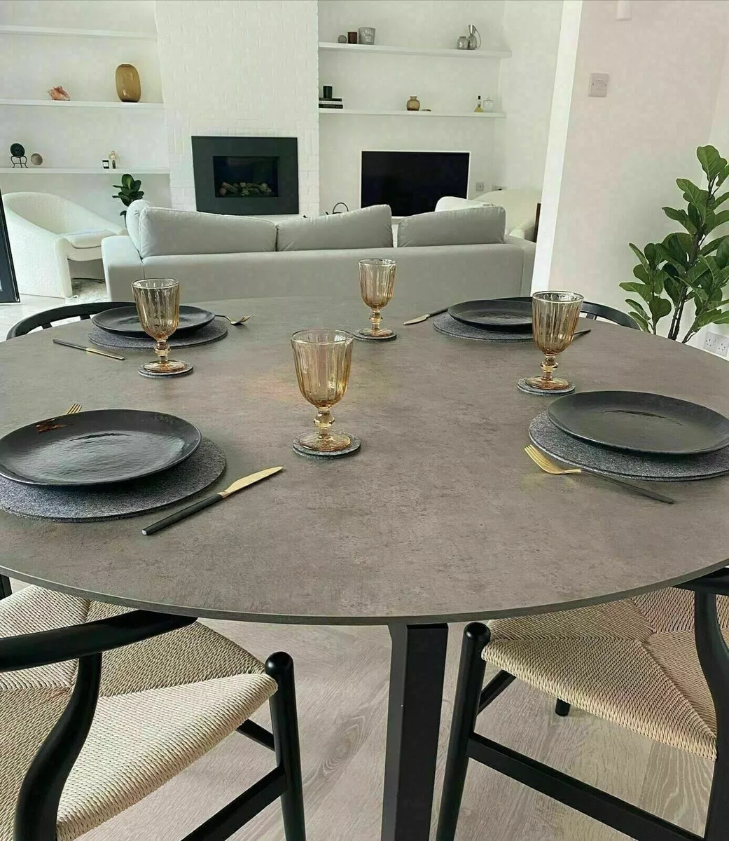 RRP 950 Round Dining Table Concrete effect black Made 8 Seats