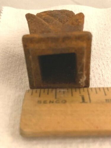 Vintage Gusseisen Kiefer Kegel Zaun Pfosten Topper Finale 2 Zoll KOSTENLOSER VERSAND - Bild 4 von 5