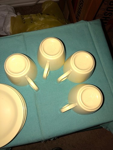 Boontonware Vintage Melmac Yellow-set of 4 Cups and Saucers - Picture 2 of 7