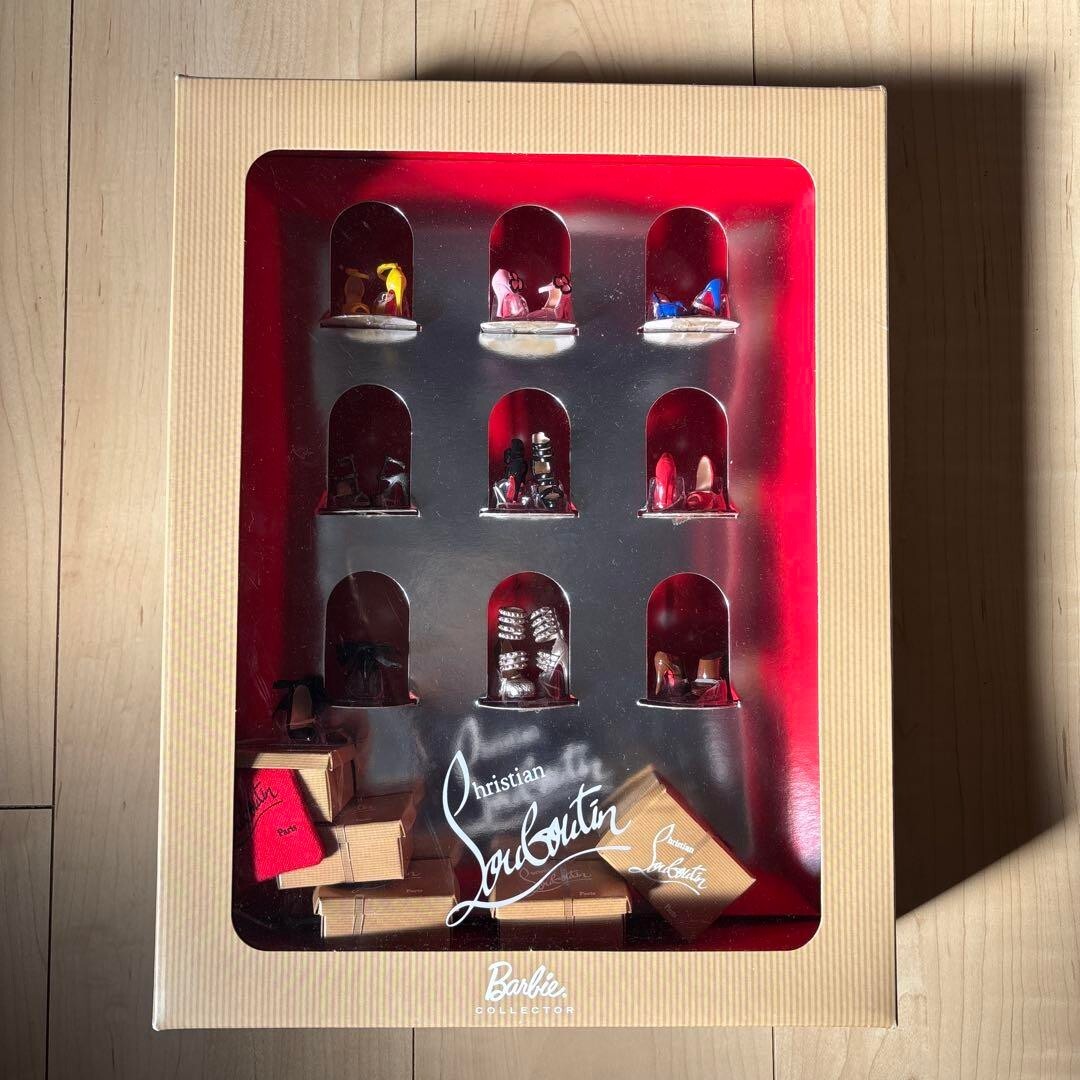 Christian Louboutin Barbie シューズコレクション Barbie Christian Louboutin Collaboration Shoe Collection
