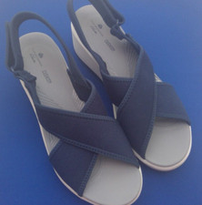 Image of Clarks Step Cali Cove Navy Blue Slingback Sandals Size 7 New