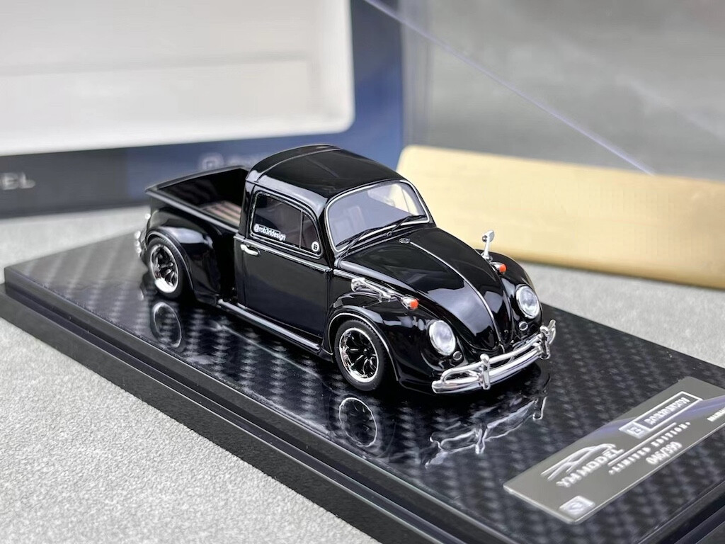 YM 1:64 Black VW Beetle FuScup Pickup Truck Sports Model