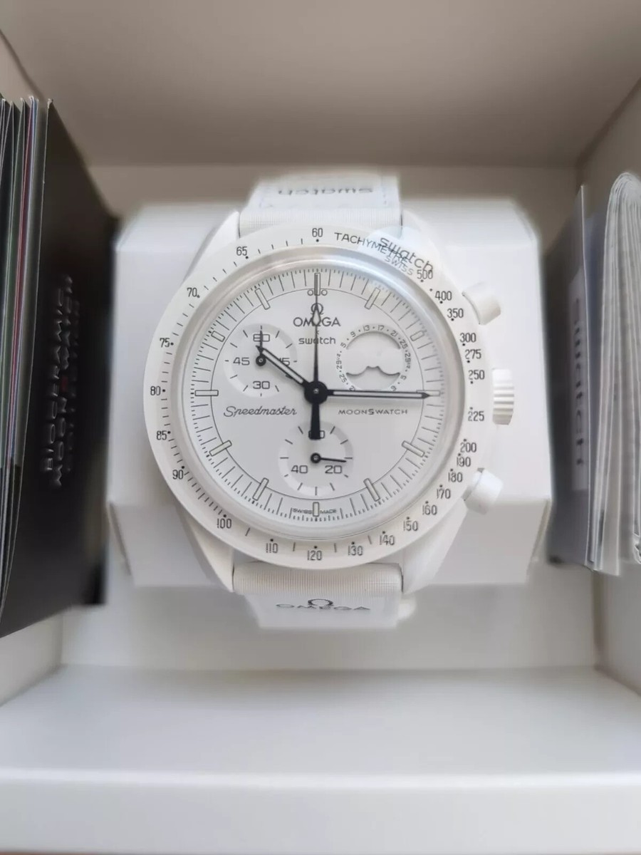 Swatch x Omega Snoopy Moonswatch Mission To The Moonphase - Full