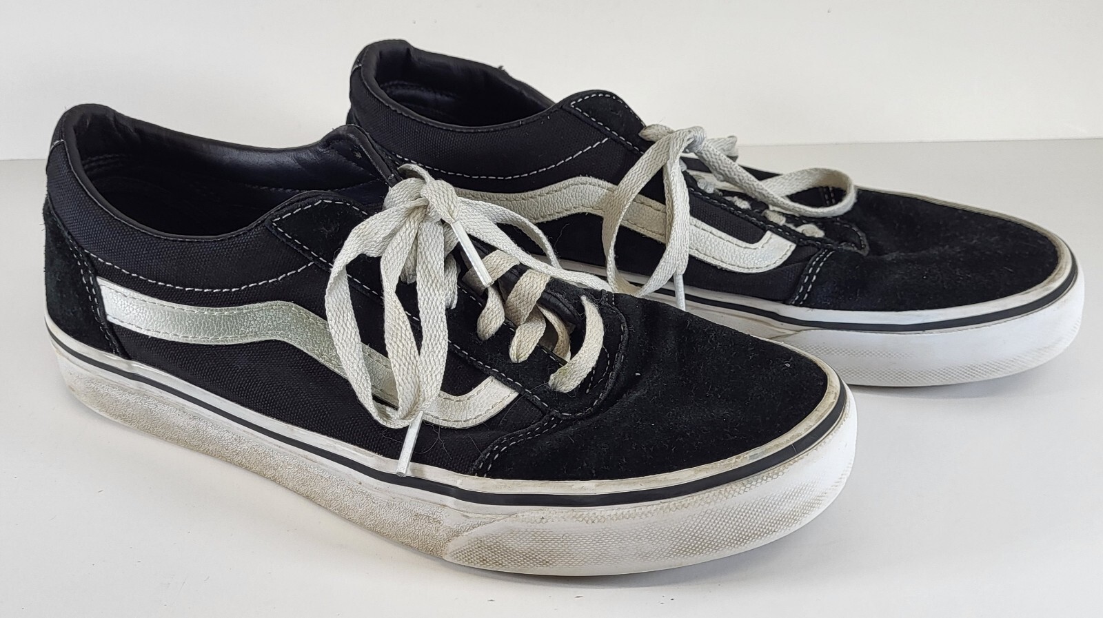 Vans Off The Wall Black Casual Sneakers for Men Size 7.5-image