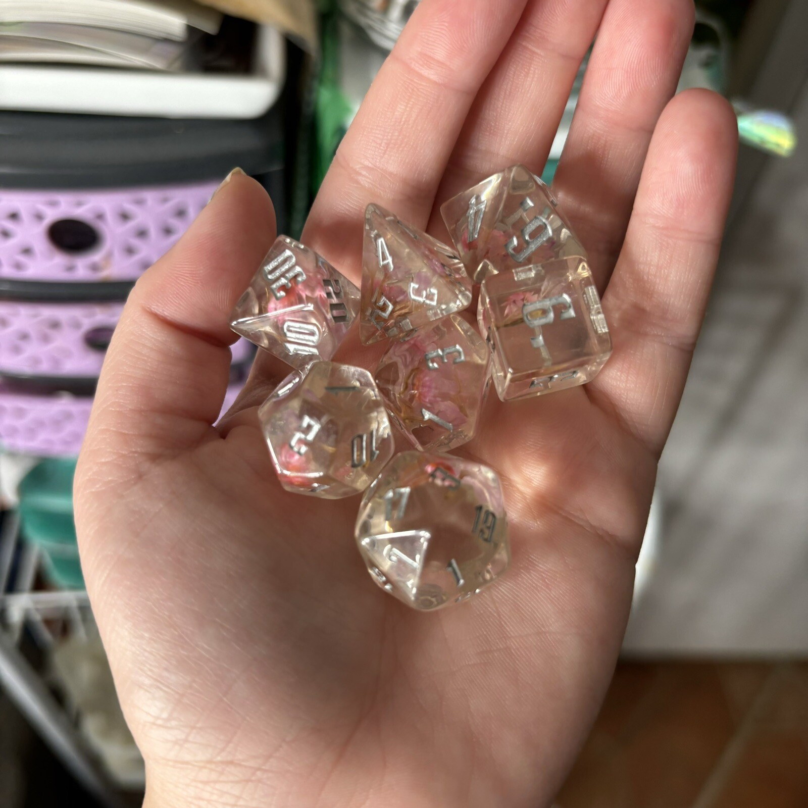 Pink Flower Inclusion Clear 7 Piece DnD Dice Set