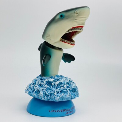 JAWS Attack Vintage Bobbing Statue Figure UNIVERSAL STUDIOS JAPAN