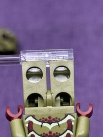 LEGO&reg; Galaxy Squad Minifigure - Alien Buggoid, Olive Green 70706 70700 70704