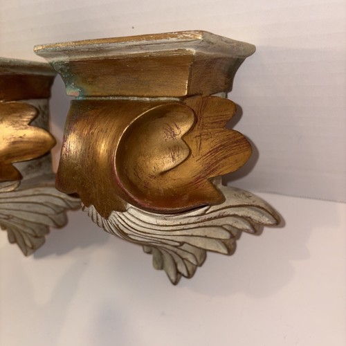 Small Pair Of Fancy Wall Sconces Shelves Brackets Gold Gilt 6 3/4” tall Resin - 第 11/12 張圖片