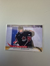 2009-10 O-Pee-Chee Team Canada Meaghan Mikkelson Canadian Heroes Woman 