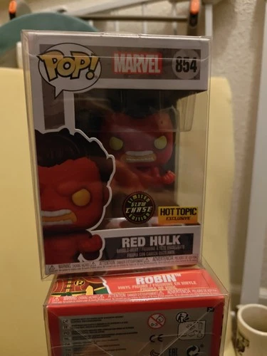 Funko Pop! Marvel Red Hulk #854 GITD Chase Hot Topic Exclusive Special Ed