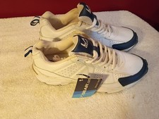 VINTAGE 2007 WOMEN'S LA GEAR SHOES Size 7.5
