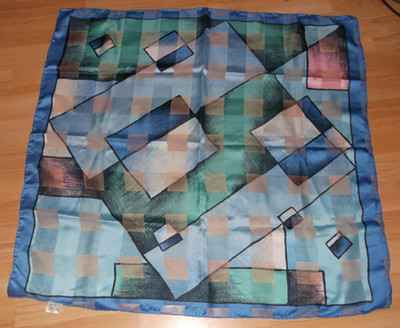 Vintage Silk Scarf.  100% silk. 75cm x 75cm Unworn, Like New!