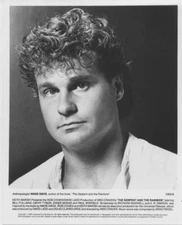 WADE DAVIS ANTHROPOLOGIST AUTHOR SERPENT RAIN