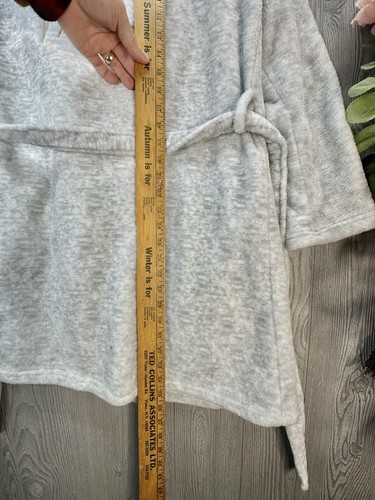 Danskin Hooded Robe Sleep Ware Women’s Soft Plush Small/Medium Pockets Belt Gray - Picture 9 of 15