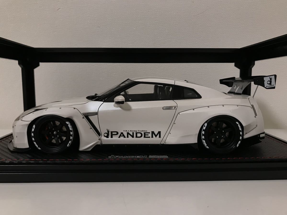 Ignition Model 1/18 Pandem R35 GT-R Pearl White Limited 180 Ignition Model 1/18 Pandem R35 GT-R Pearl White Limited 180