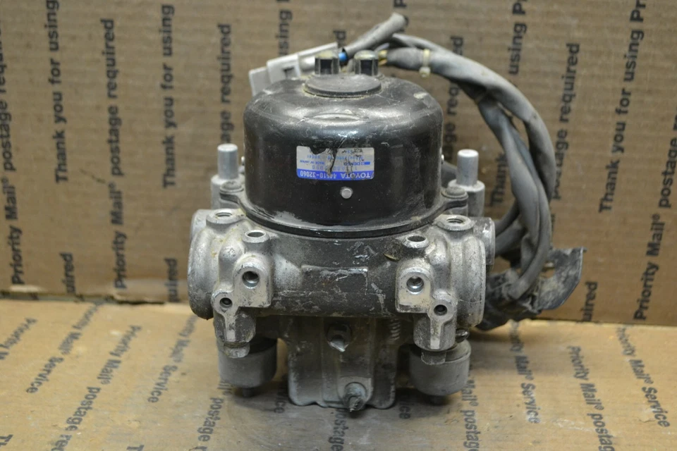 1994-1996 Lexus ES300 Camry ABS controle de bomba OEM 4451032060 módulo 465-11D3 - Imagem 2 de 4