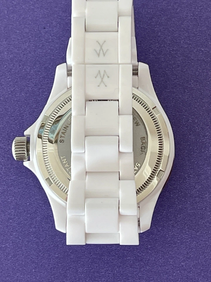 Reloj de juguete gráfico esfera cebra plástico cuarzo reloj para damas con cristales, usado Foto 4 de 4