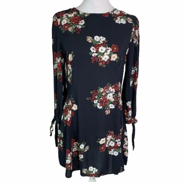 zara premium denim collection dress Zara Women’s Premium Denim Collection Navy Flowers Swing Dress Size Small
